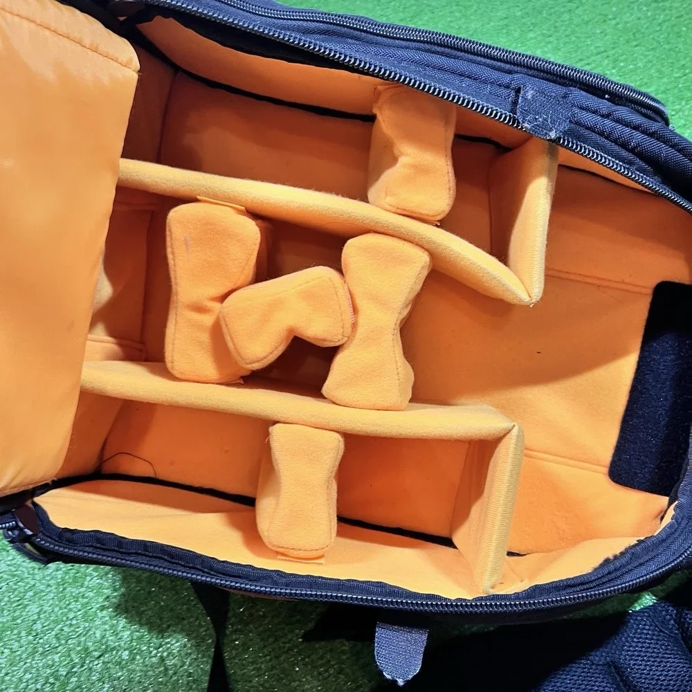 Case Logic‎ SLRC-206 SLR Camera & Laptop Backpack Padded Orange Interior